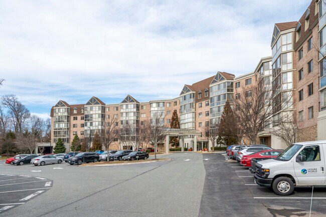 Creekside in Silver Spring, MD - Building Photo - Building Photo