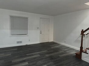 2125 Coralthorn Rd in Middle River, MD - Building Photo - Building Photo