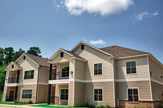 The Corridor Apartments in Shreveport, LA - Building Photo - Building Photo