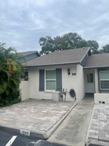 569 Laguna Vista Ct