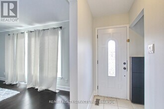 185 EARNSCLIFFE Cir in Brampton, ON - Building Photo - Building Photo