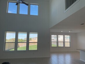 206 Sun Daisy Rd in Georgetown, TX - Building Photo - Building Photo