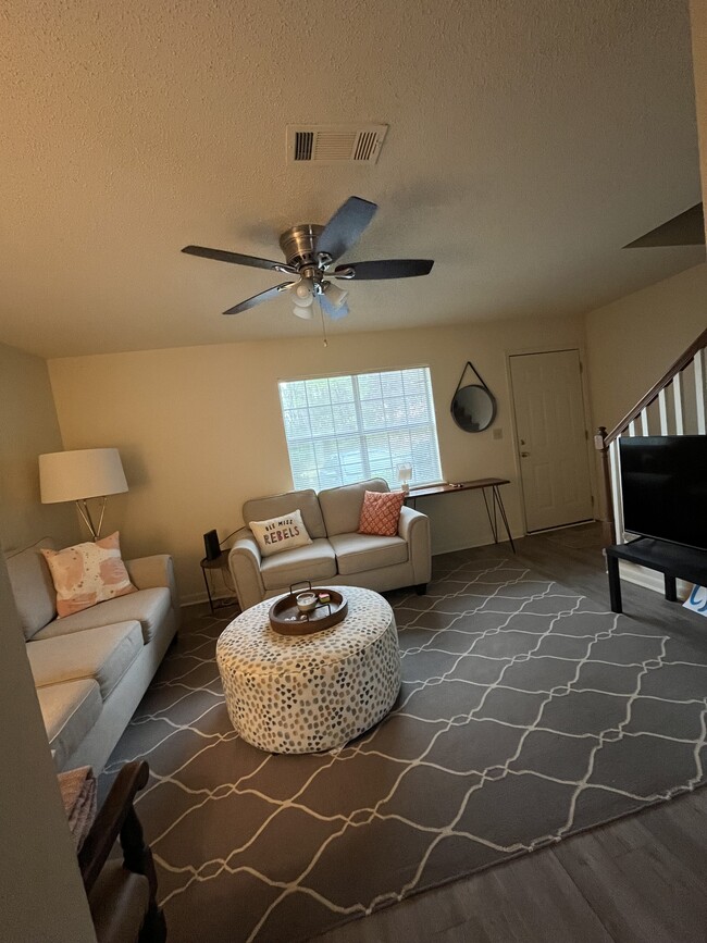 117 Michael Dr, Unit 117 in Oxford, MS - Building Photo - Building Photo