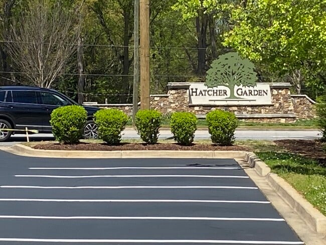 819 John B White Sr Blvd in Spartanburg, SC - Building Photo - Building Photo