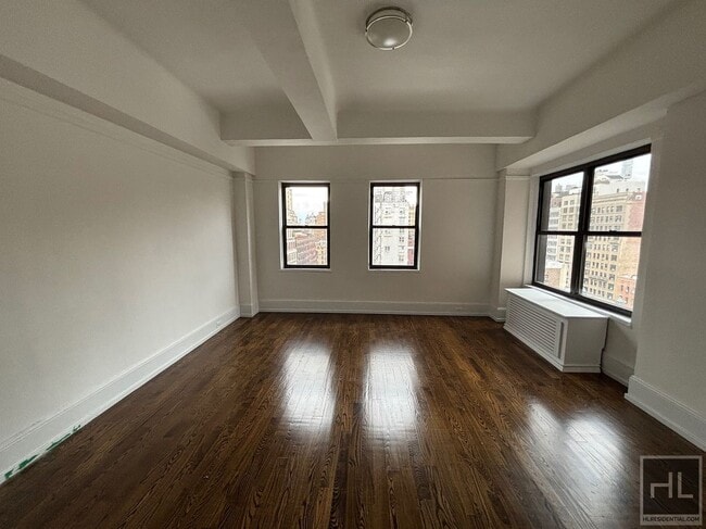 WEST 73 STREET in New York, NY - Building Photo - Building Photo