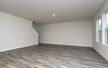 242 Christopher St in Duncan, SC - Building Photo - Building Photo