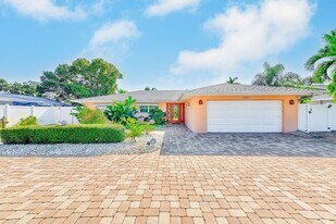 13880 88th Terrace in Seminole, FL - Building Photo