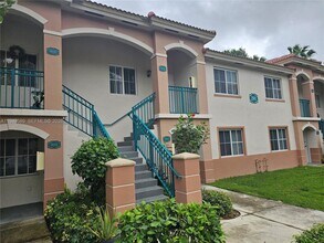 2911 SE 13th Ave in Homestead, FL - Foto de edificio - Building Photo