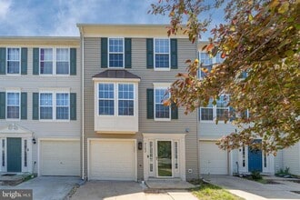 7102 Finch Ln in Fredericksburg, VA - Building Photo - Building Photo