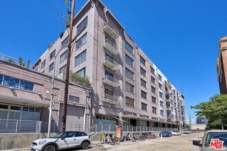 1855 Industrial St in Los Angeles, CA - Building Photo - Building Photo