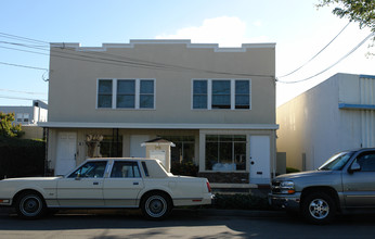 108 Myrtle Rd in Burlingame, CA - Building Photo - Building Photo