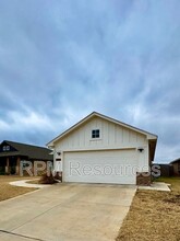 3150 Wister Rd in Norman, OK - Building Photo - Building Photo