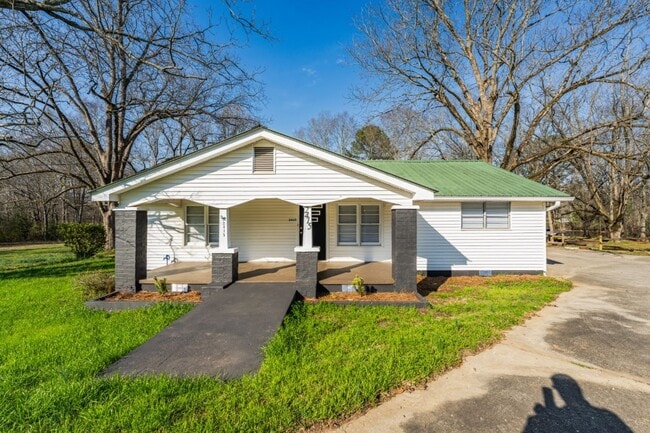 property at 2415 Co Rd 28