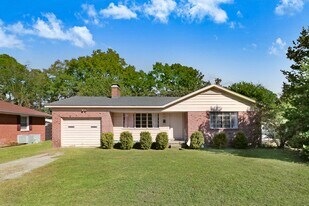 1711 Rose St in Goldsboro, NC - Building Photo