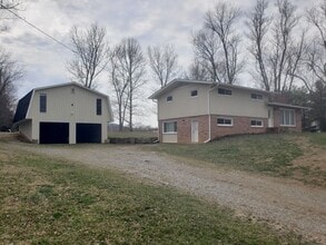 980 Rock Springs Dr in Kingsport, TN - Building Photo - Building Photo