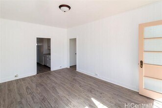 1746 Citron St in Honolulu, HI - Building Photo - Building Photo