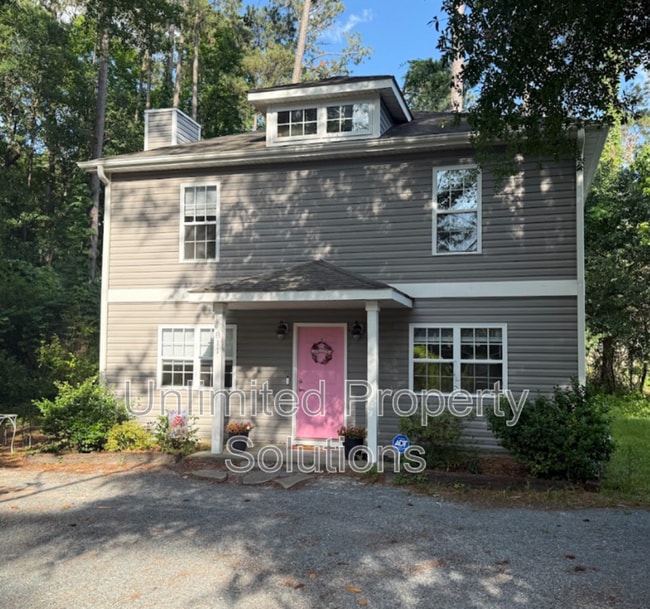 property at 811 Bonham Ave