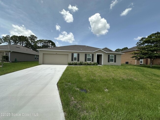 property at 2154 Ramsdale Dr SE
