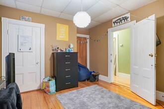68 Calumet St, Unit 3 in Boston, MA - Building Photo - Building Photo