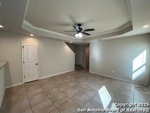 7034 Lakeview Dr. in San Antonio, TX - Building Photo - Building Photo
