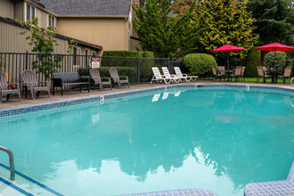 Nobl Park Apartments in Vancouver, WA - Building Photo - Building Photo