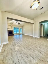 21604 Horseshoe Dr in Porter, TX - Building Photo - Building Photo