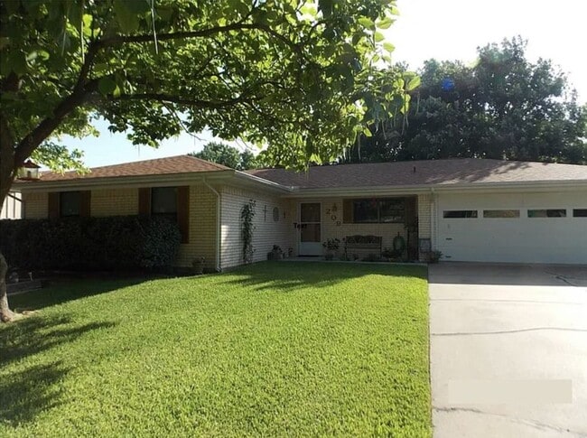 property at 209 Moonlight Trail