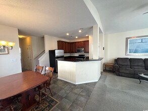 320 Kiskadee Loop in Conway, SC - Building Photo - Building Photo