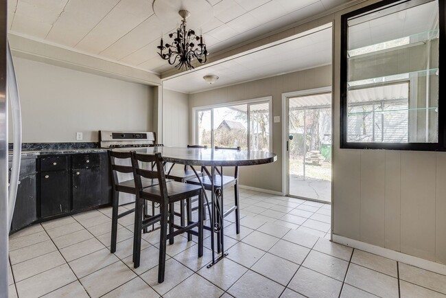 property at 1783 Arlington Ave