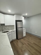 170 Putnam St in Boston, MA - Foto de edificio - Building Photo