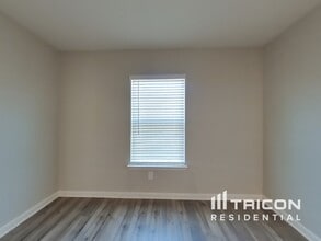 189 Banjo Trl in Newark, TX - Building Photo - Building Photo
