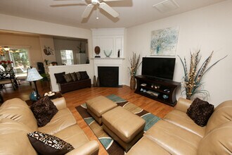 8512 Bright Loop in Raleigh, NC - Building Photo - Building Photo