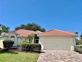 1106 Islamorada Blvd in Punta Gorda, FL - Building Photo