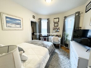 32 Edison Grn, Unit 1 in Boston, MA - Building Photo - Building Photo