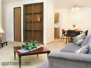 Forest Mall Apartments in Fond du Lac, WI - Foto de edificio - Interior Photo