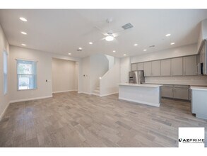 3045 N 37th Wy in Phoenix, AZ - Building Photo - Building Photo