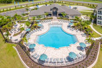 The Carlton of West Melbourne in West Melbourne, FL - Building Photo - Building Photo