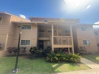 98-1370 Koaheahe Place Unit 164 in Pearl City, HI - Building Photo