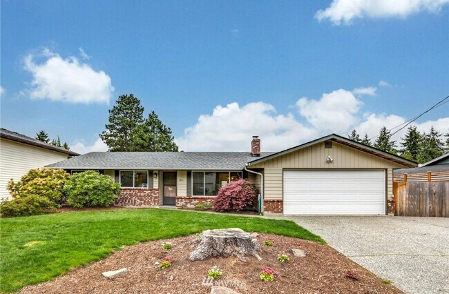 property at 2601 106th Pl SE