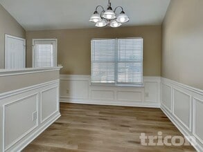 7192 Tanger Blvd in Riverdale, GA - Foto de edificio - Building Photo