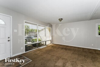 535 St Anthony Ln in Florissant, MO - Building Photo - Building Photo