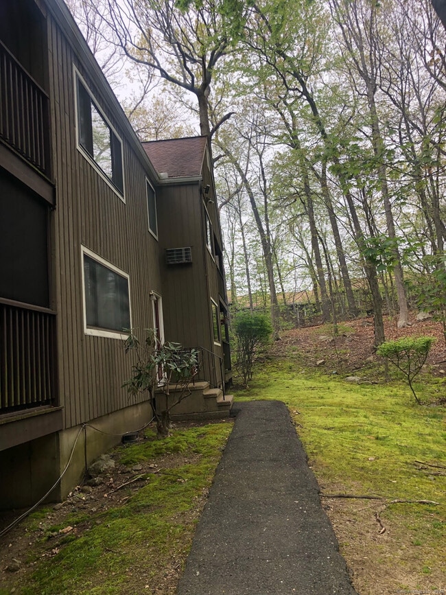 3004 Madison Ave in Bridgeport, CT - Building Photo - Building Photo