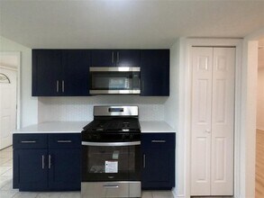10803 El Salido Pkwy in Austin, TX - Building Photo - Building Photo