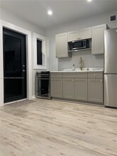 2353 SW 31st Ave-Unit -2353 in Miami, FL - Building Photo - Building Photo