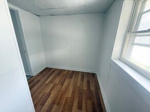 754 N Sharpsville Ave in Sharon, PA - Building Photo - Building Photo