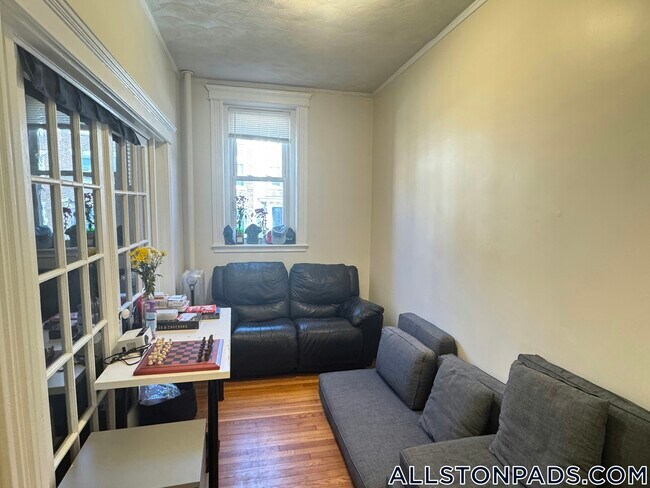property at 79 Glenville Ave
