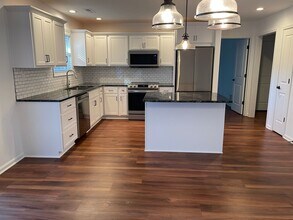 8505 Saurel Dr in Plantation, KY - Building Photo - Building Photo