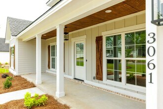 3061 Houser Wy in Hahira, GA - Building Photo - Building Photo