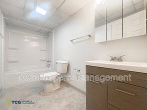 2406 Marquette Rd in Peru, IL - Building Photo - Building Photo
