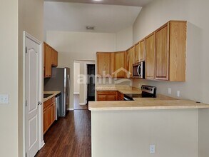 3608 Doe Run Dr in St. Cloud, FL - Building Photo - Building Photo